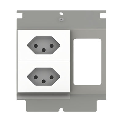 [UBD 133 137] Steckdoseneinsatz für 3 FLF, inkl. Erddraht, 2x T13 weiss