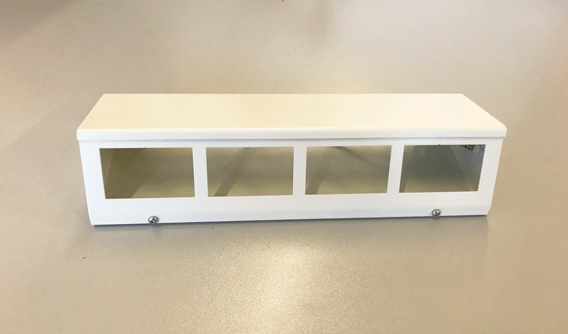 [KBH 400 001] Kanalbox für 4 FLF, horizontal, weiss RAL 9010 Grösse: 265x90x60/40mm